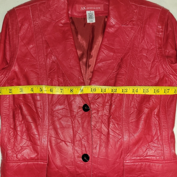 Anne Klein Women’s Size Small Red Genuine Leather Motorcycle Style Jacket - Picture 4 of 7